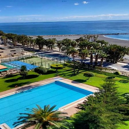 Apartamento Las Gondolas Playa Alojamientos Vistamar Almuñécar Zewnętrze zdjęcie